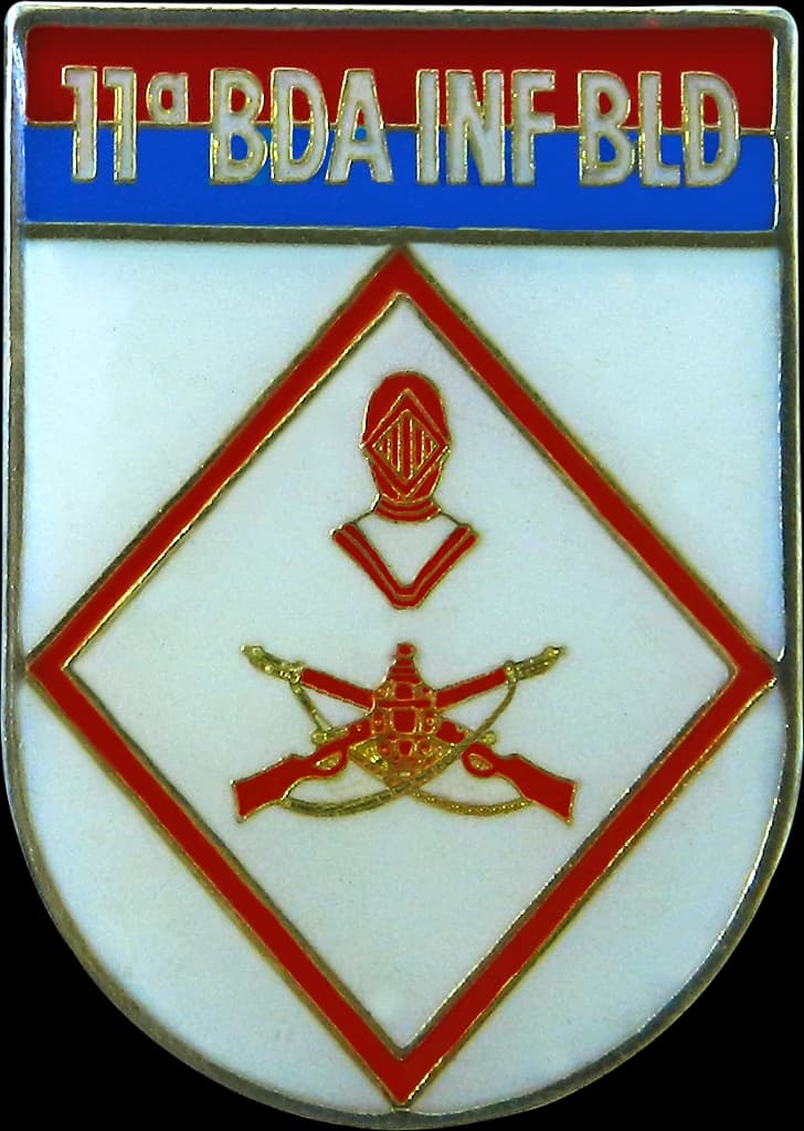 DISTINTIVO DE BOLSO - EB 11º BDA INF BLD — imagem 1