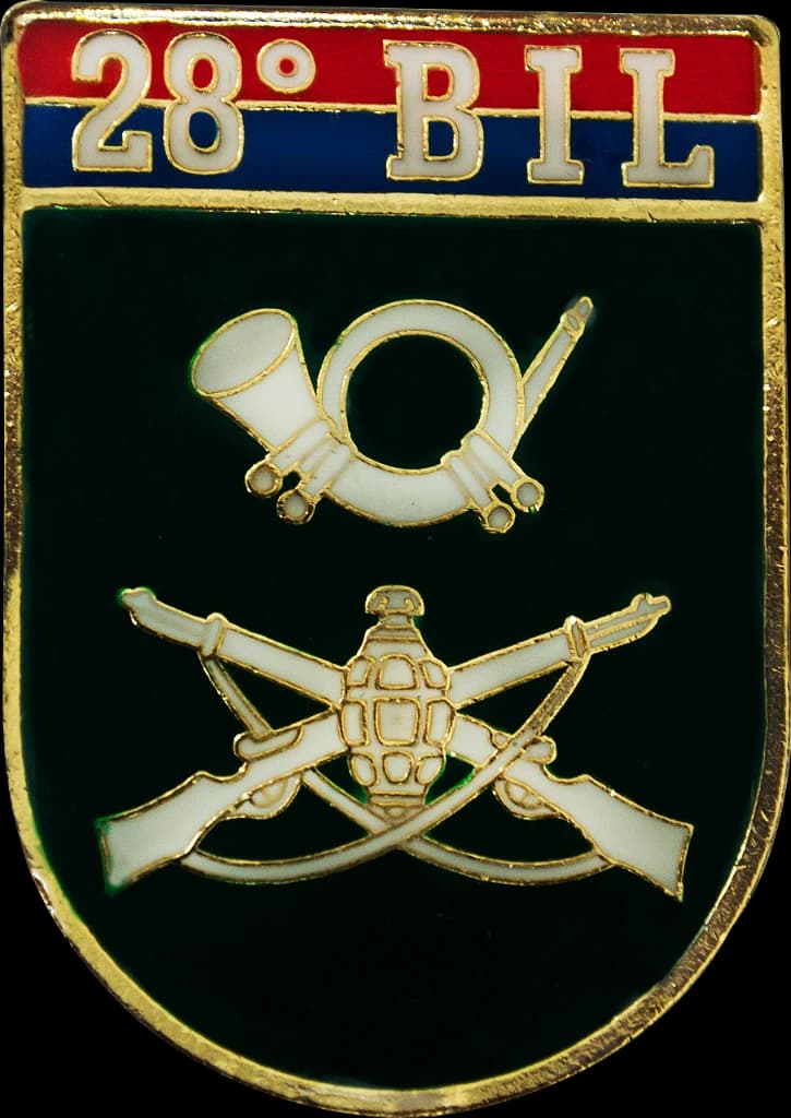 DISTINTIVO DE BOLSO - EB 28º BIL — imagem 1