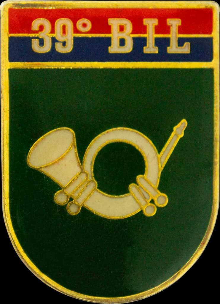 DISTINTIVO DE BOLSO - EB 39º BIL — imagem 1