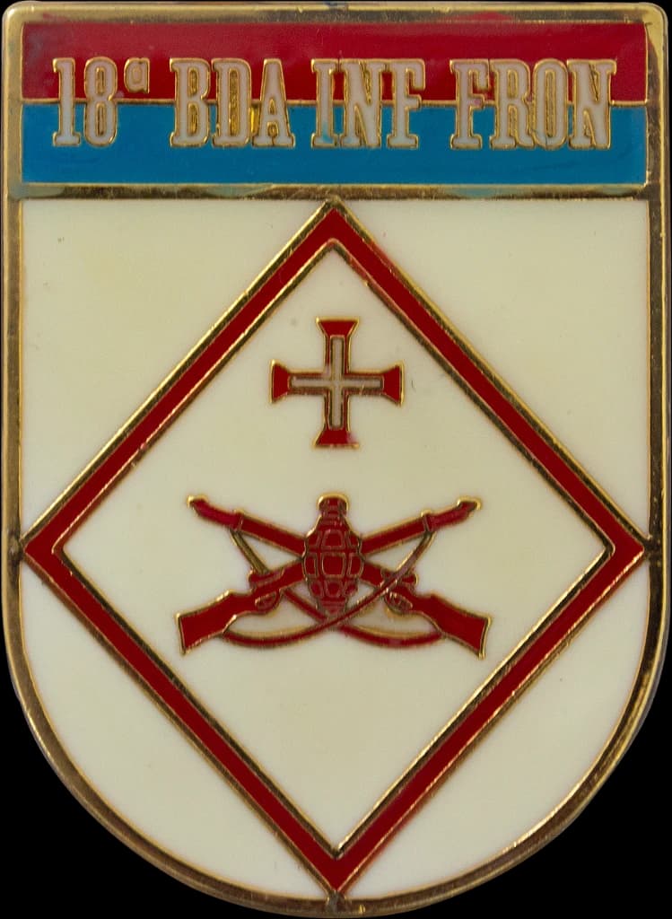 DISTINTIVO DE BOLSO - 18º BDA INF FRON — imagem 1