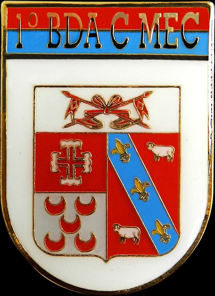 DISTINTIVO DE BOLSO - EB 1º BDA C MEC — imagem 1