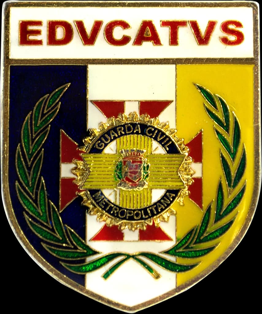 DISTINTIVO DE BOLSO - EDVCATVS — imagem 1