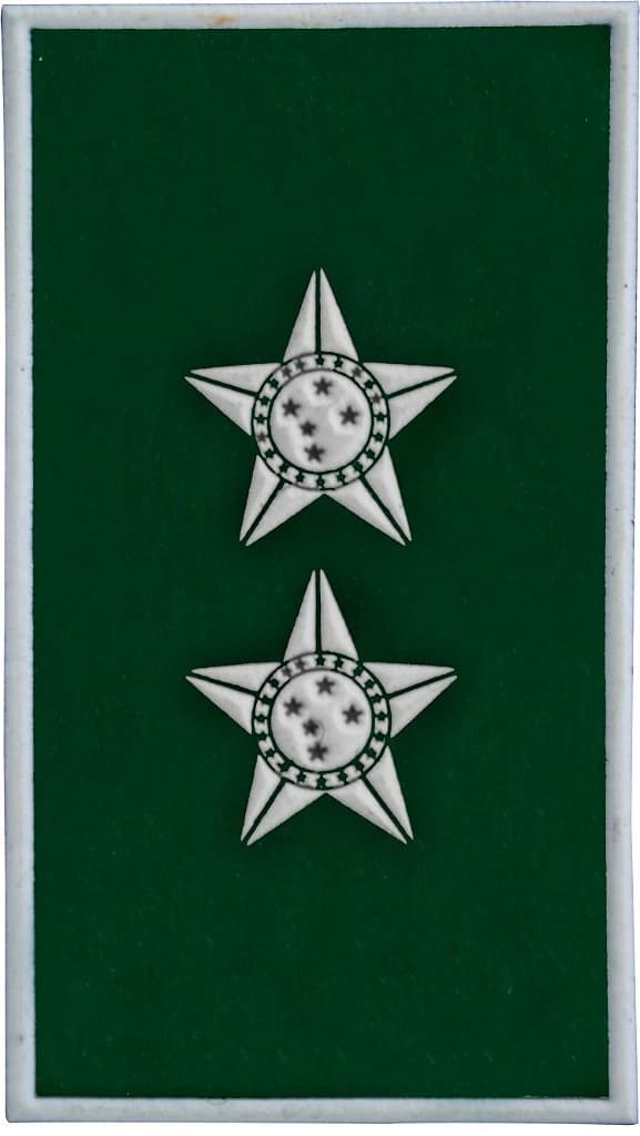 DISTINTIVO DE GOLA EMB. - EB 1º TENENTE — imagem 1
